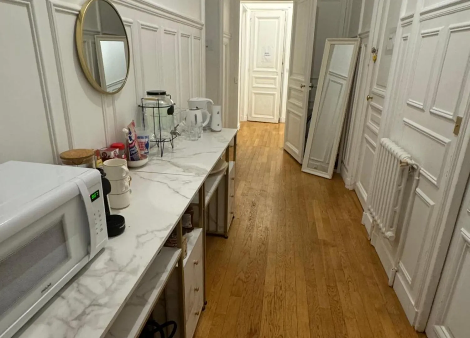 Beautiful Nearby Champs Elysees Apartment Paris