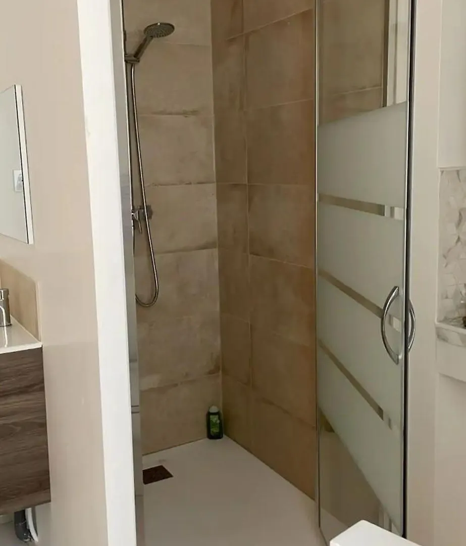 Apartman Beautiful Nearby Champs Elysees