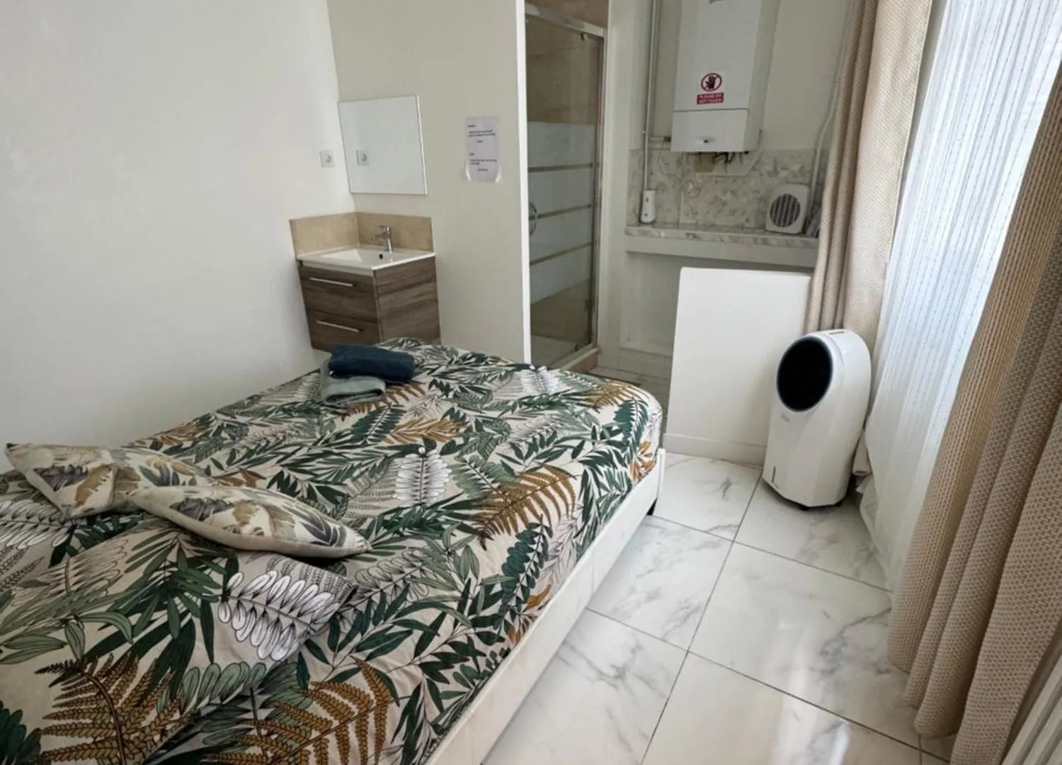 Beautiful Nearby Champs Elysees Apartman Párizs