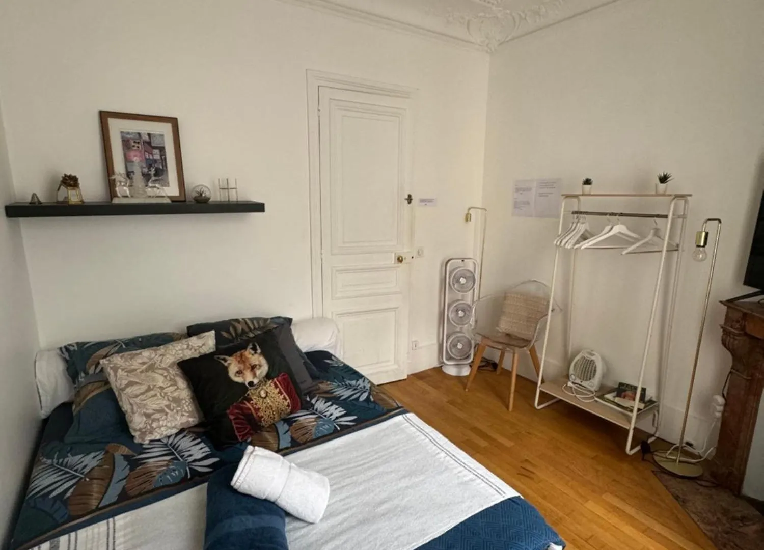 Beautiful Nearby Champs Elysees Apartment